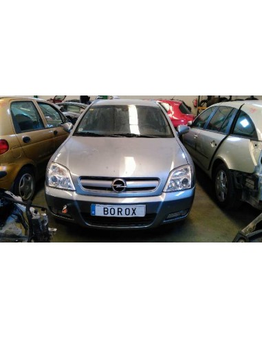 opel signum del año 2003