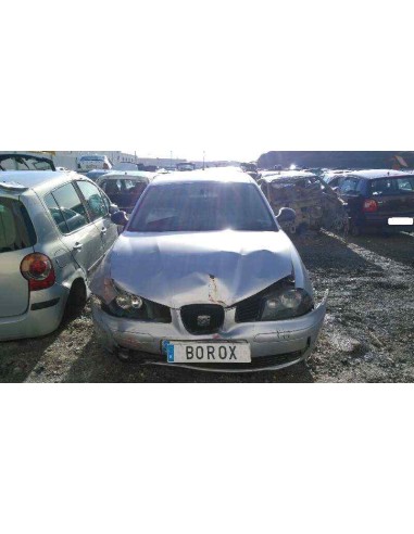 seat ibiza (6l1) del año 2002