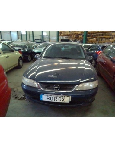 opel vectra b berlina del año 2001