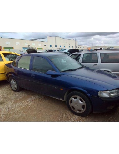 opel vectra b berlina del año 1996