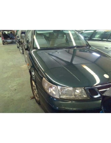 saab 9-5 sedán del año 1999