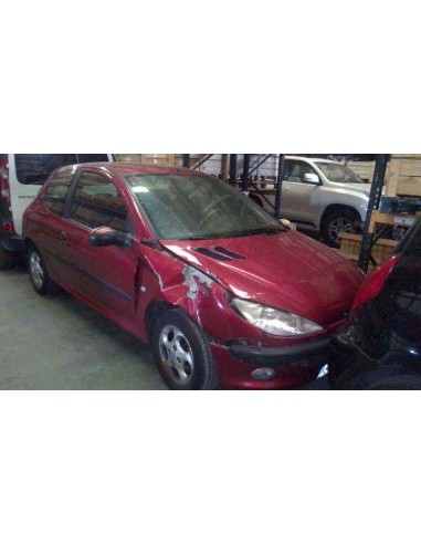 peugeot 206 berlina del año 2001