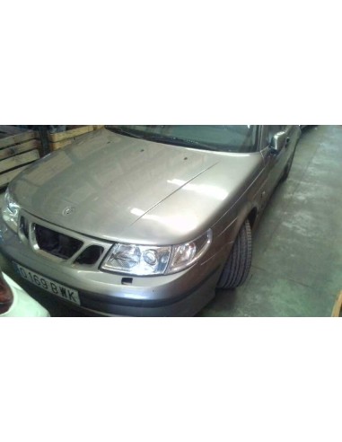 saab 9-5 berlina del año 2002