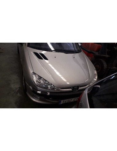 peugeot 206 berlina del año 2004