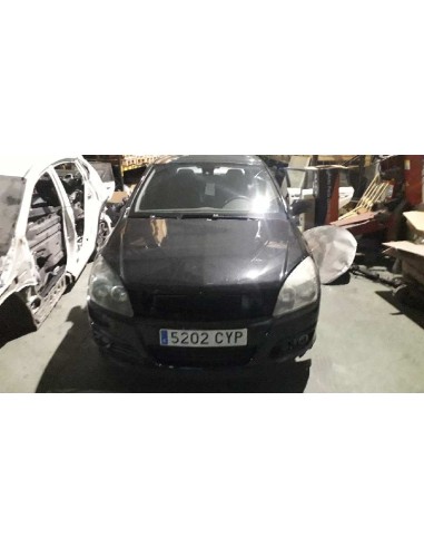 opel astra h berlina del año 2004