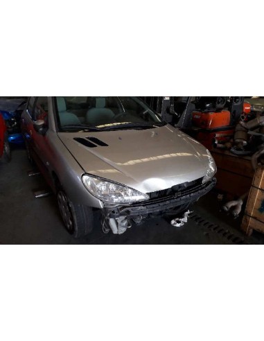 peugeot 206 berlina del año 2004