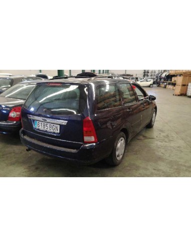 ford focus berlina (cak) del año 2001