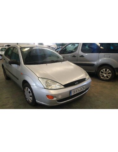 ford focus berlina (cak) del año 1999