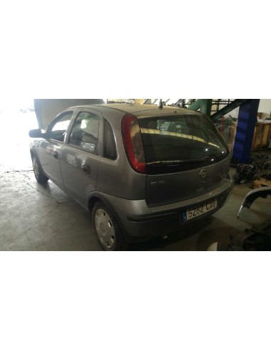 opel corsa c del año 2004