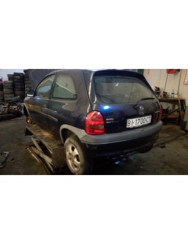 opel corsa b del año 2000