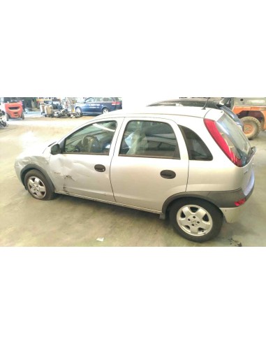 opel corsa c del año 2002