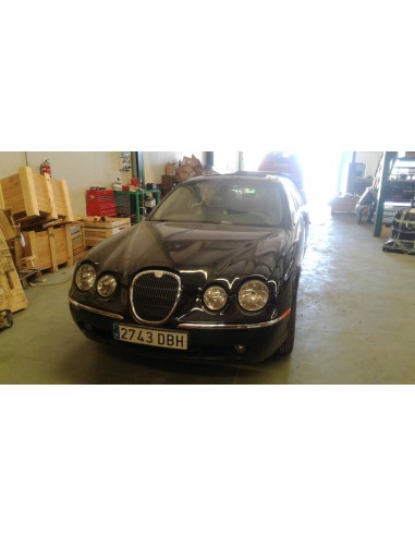 jaguar s-type del año 2004