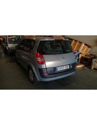 renault scenic ii del año 2004