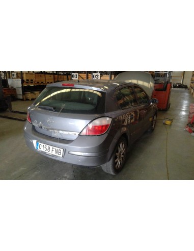 opel astra h berlina del año 2007