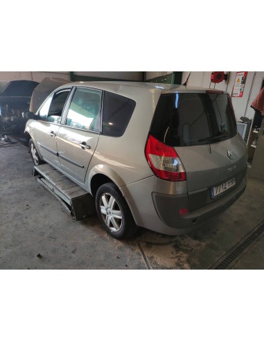 renault scenic ii del año 2005