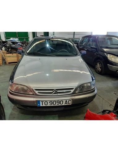 citroen xsara berlina del año 1999