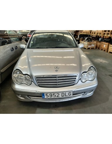 mercedes clase c (w203) berlina del año 2005