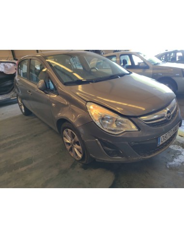 opel corsa d del año 2012