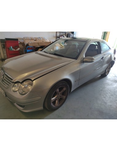 mercedes clase c (w203) sportcoupe del año 2005