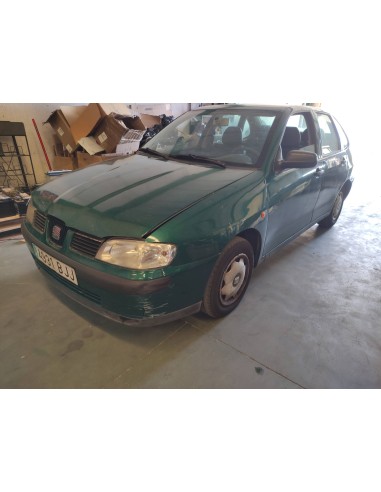 seat cordoba berlina (6k2) del año 2001