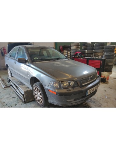 volvo s40 berlina del año 2001