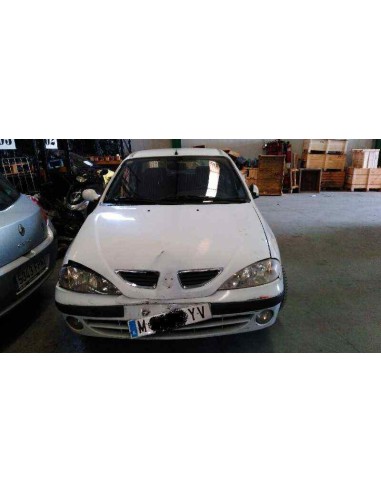 renault megane i fase 2 berlina (ba0) del año 2000