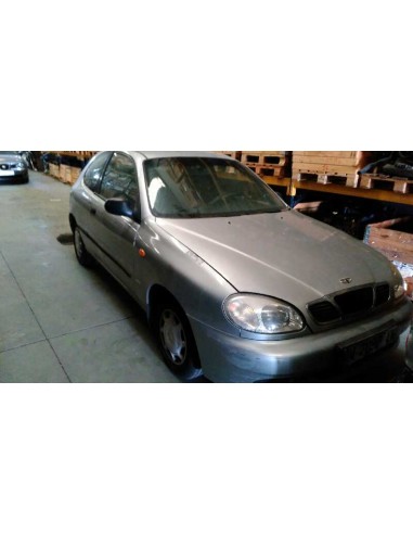 daewoo lanos del año 1999