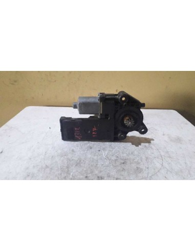 Recambio de motor elevalunas delantero izquierdo para renault megane iii coupe referencia OEM IAM 966319200  