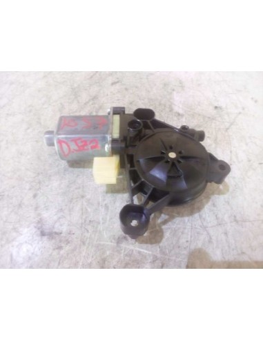 Recambio de motor elevalunas delantero izquierdo para volkswagen golf vii lim. clh referencia OEM IAM 0130822717  