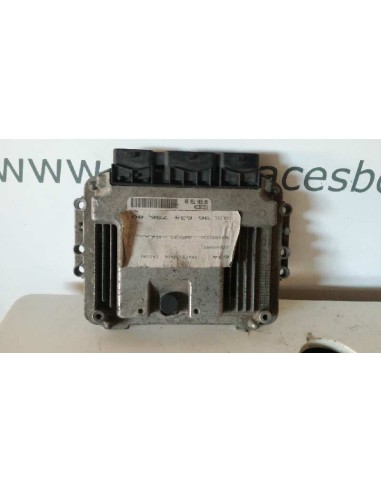 Recambio de centralita motor uce para peugeot 206 sw 8hz referencia OEM IAM 9663475680  