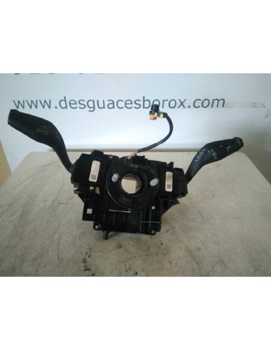 Recambio de mando multifuncion para ford focus turn. xwda referencia OEM IAM AV6T13335AE  