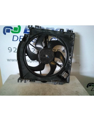 Recambio de electroventilador para renault clio iii referencia OEM IAM 8200966248  