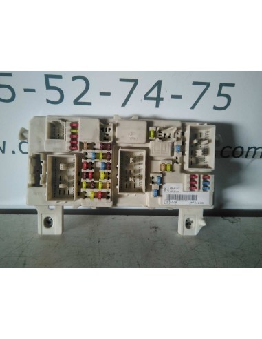 Recambio de caja reles / fusibles para toyota yaris (ksp9/scp9/nlp9) 2sz referencia OEM IAM 9C39567  