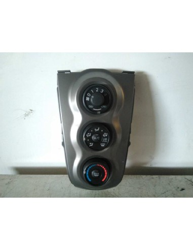 Recambio de mando calefaccion / aire acondicionado para toyota yaris 1kr referencia OEM IAM 554060D190170  