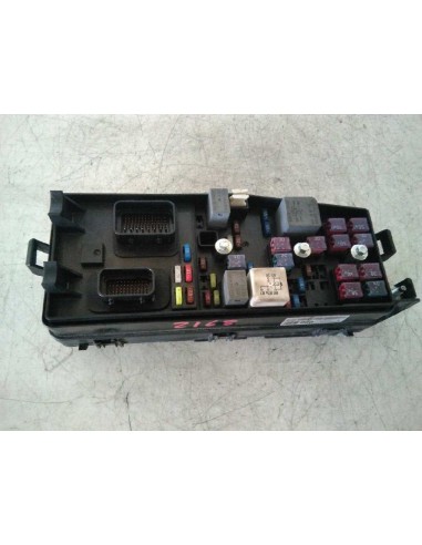 Recambio de caja reles / fusibles para kia carnival j3 referencia OEM IAM 919504D050  