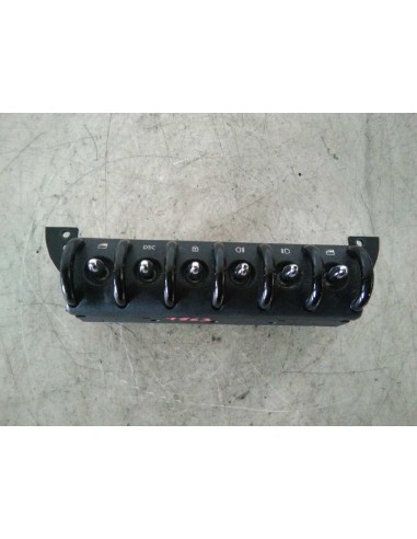 Recambio de mando elevalunas delantero izquierdo para bmw mini (r50,r53) w10b16a referencia OEM IAM 61316917993  