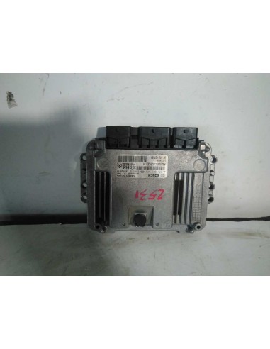 Recambio de centralita motor uce para peugeot 308 sw 9hx referencia OEM IAM 0281013872  