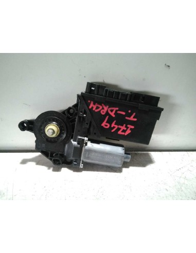 Recambio de motor elevalunas trasero derecho para audi a4 berlina (8e) bfb referencia OEM IAM 0130821766  