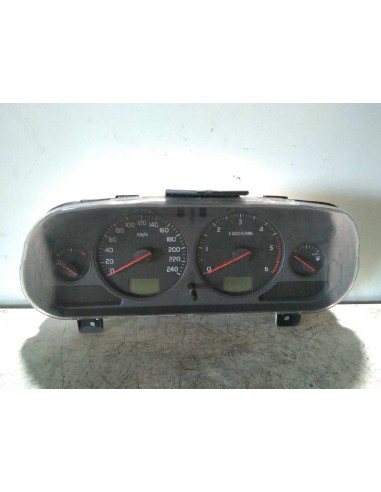 Recambio de cuadro instrumentos para volvo v40 familiar d4192t3 referencia OEM IAM 30623048F  