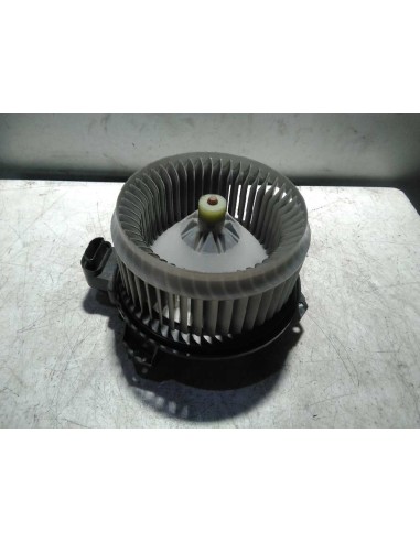 Recambio de motor calefaccion para toyota auris 1zr referencia OEM IAM AV272700  