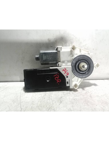 Recambio de motor elevalunas delantero izquierdo para renault laguna coupe m9rp8 referencia OEM IAM 0130822258  