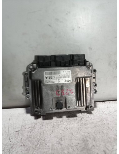 Recambio de centralita motor uce para peugeot 207 9hy referencia OEM IAM 0281013331  