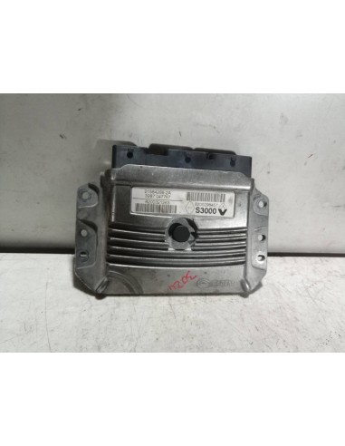 Recambio de centralita motor uce para renault megane ii berlina 5p k4jd7 referencia OEM IAM 8200321263  