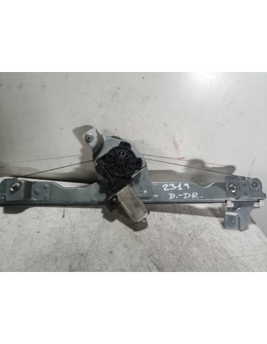 Recambio de elevalunas delantero derecho para dacia duster k9k796 referencia OEM IAM 3L3013G  