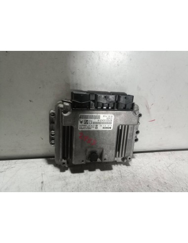 Recambio de centralita motor uce para citroen c4 grand picasso 9hz referencia OEM IAM 0281012981  