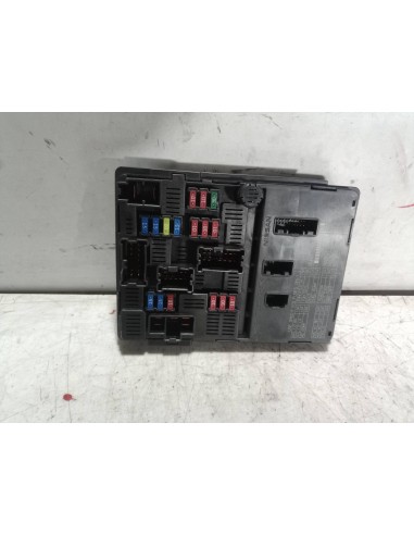 Recambio de caja reles / fusibles para nissan micra (k13) hr12 referencia OEM IAM 284B71HR0C  