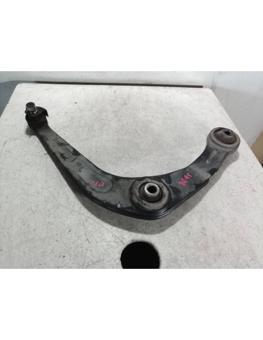 Recambio de brazo suspension inferior delantero derecho para peugeot 206 berlina 8hz referencia OEM IAM   