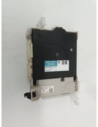 Recambio de modulo electronico para toyota yaris 1nz referencia OEM IAM 892210D470  