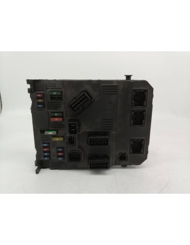 Recambio de caja reles / fusibles para citroen c3 8hx referencia OEM IAM 9650585780  