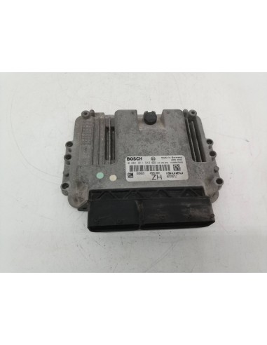 Recambio de centralita motor uce para opel astra h berlina z17dth referencia OEM IAM 0281011943  